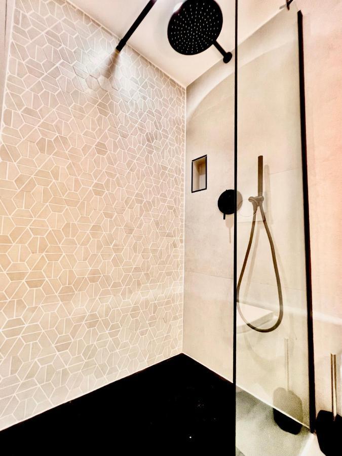 Duplex Le Gesu - Heart Of Old Town - Modern - Wifi - Clim Apartment Nice Bagian luar foto